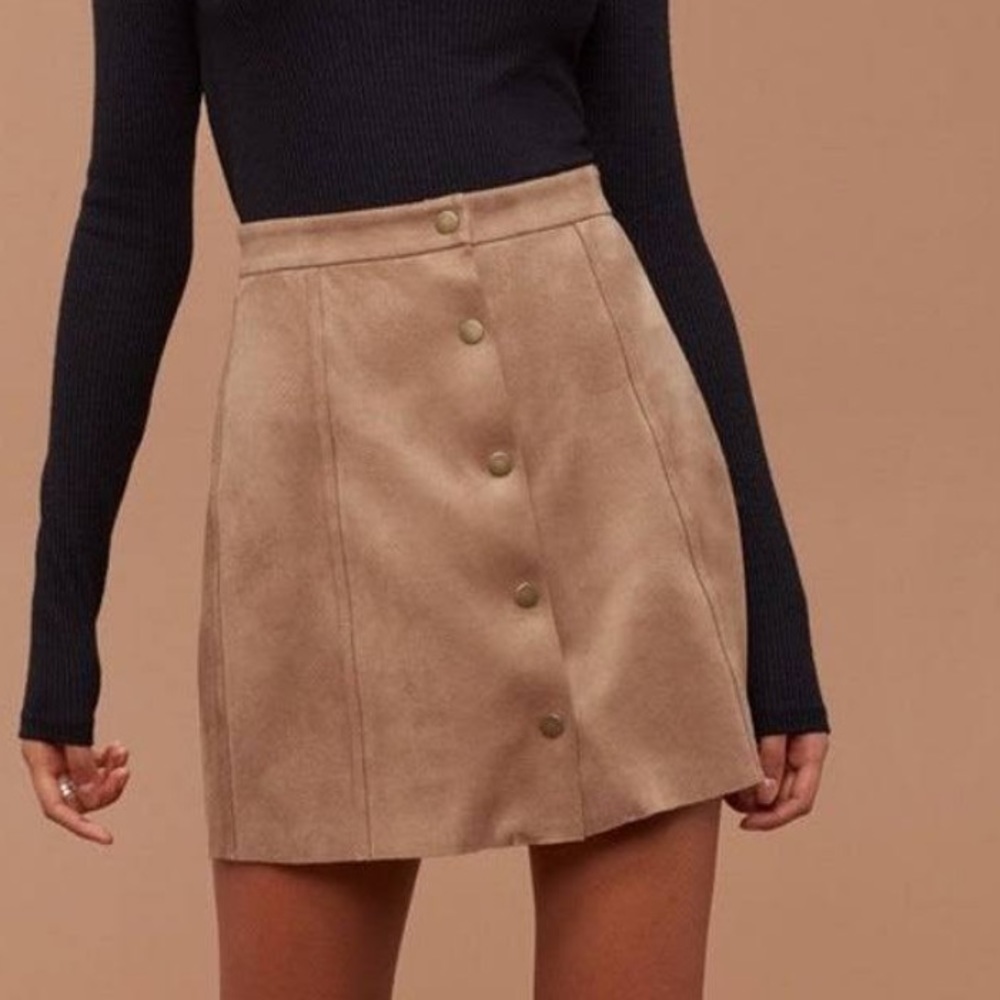Wilfred Free Centinela Vegan Suede Mini Skirt
